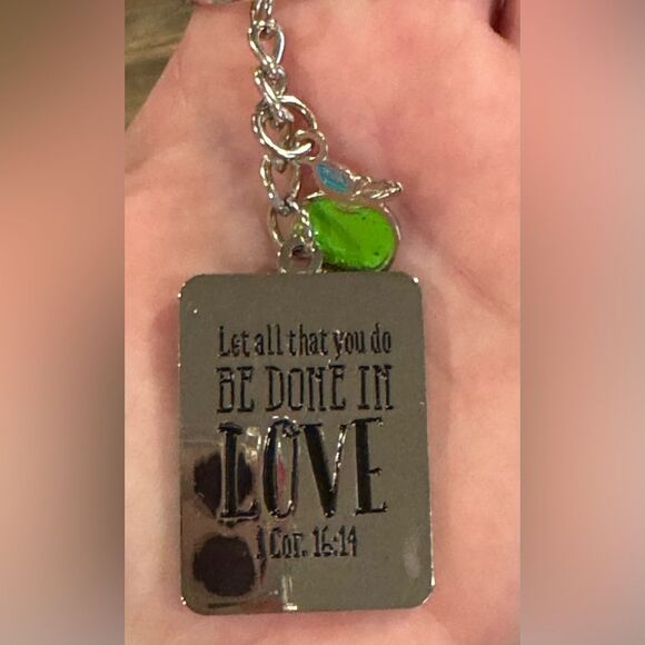 Teacher Keychain in Metal Tin - Picture 4 of 4